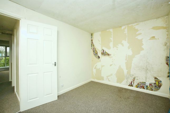 32, Blakesley Walk, Leicester photo 4
