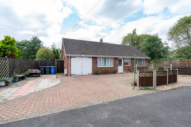 Thumbnail Detached bungalow for sale in Bayswood Avenue, Boston