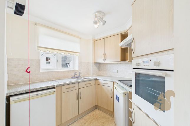 Flat 64, Salter Court St. Marys Fields, Colchester photo 4