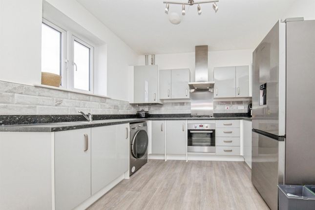 31, Pippin Way, Colchester photo 2