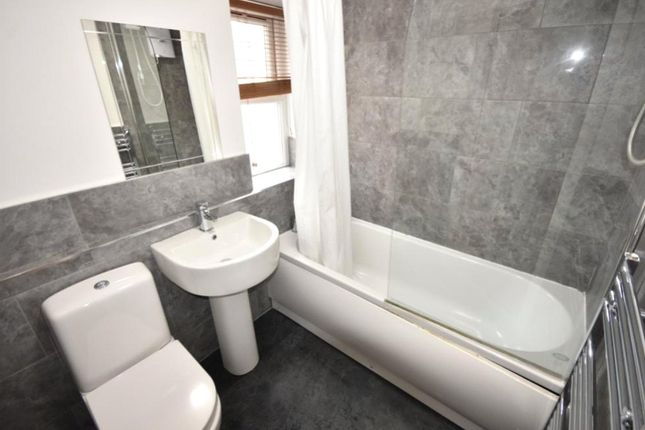 41, Brydon Walk, London photo 5