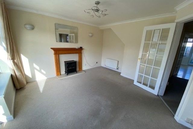 Semi-detached bungalow to rent in Offa Drive, Kenilworth