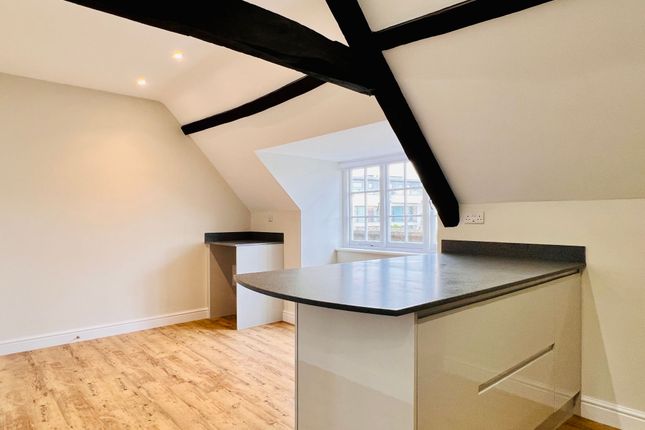 Apt 5, Windsor House The Crescent, Taunton photo 4
