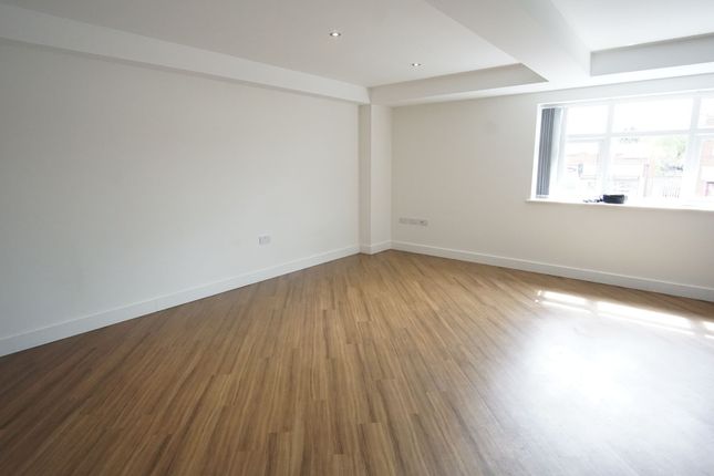 11 Union Apartments, Wakefield photo 3