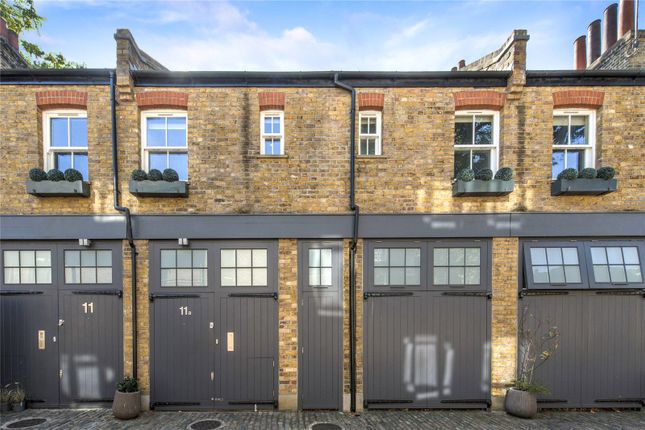 3 bed terraced house for sale in Colonnade, London WC1N