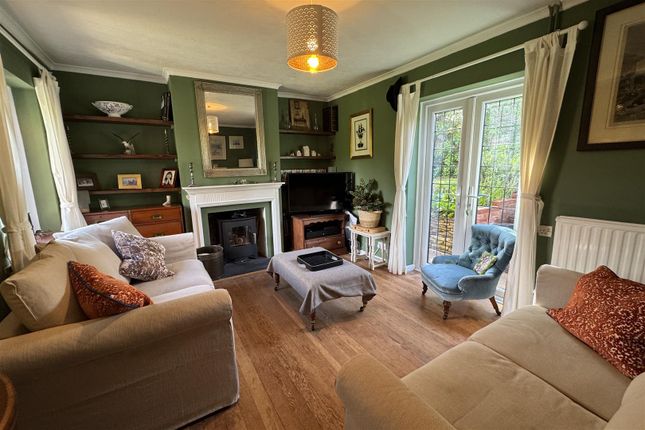 The Red House, 1 Hawthorn Road, Godalming photo 3