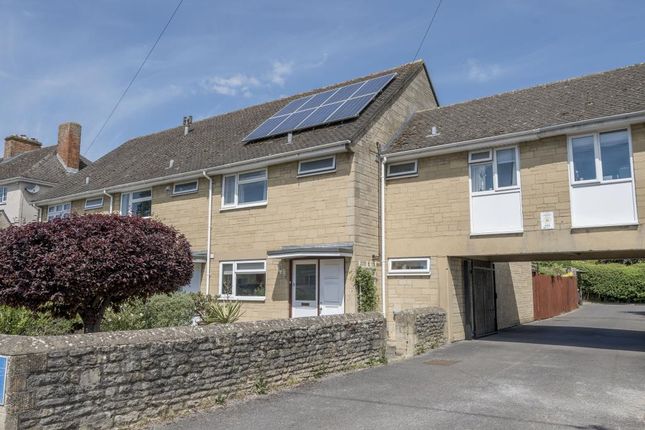 Thumbnail Terraced house for sale in Newland, Witney
