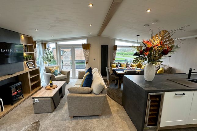 Nottage Park Lodges, Moor Lane Nottage, Porthcawl photo 3