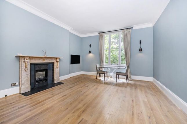 Flat to rent in Howley Place, Little Venice