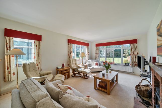 Highwood, Shappen Hill Lane, Ringwood photo 4