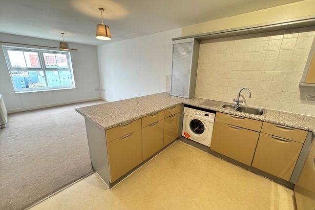 23, Riverside Drive, Lincoln photo 4