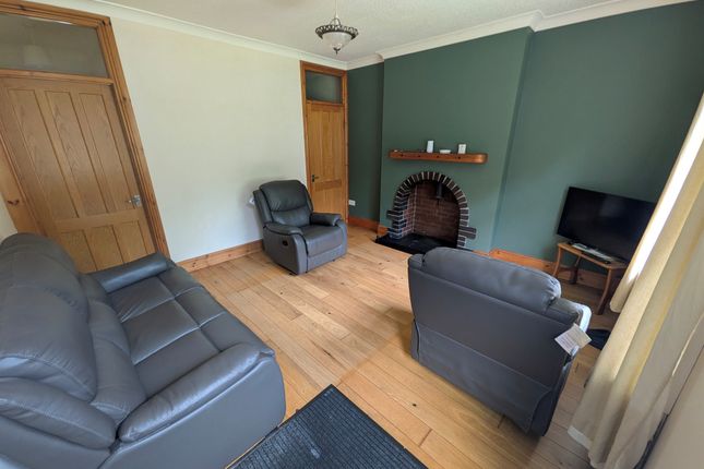 22, Pentrepiod Road, Pontypool photo 4