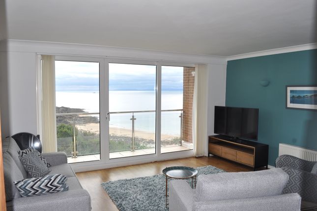 12, Highcliffe Court, Swansea photo 2