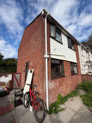 8, Isgraig, Burry Port photo 4