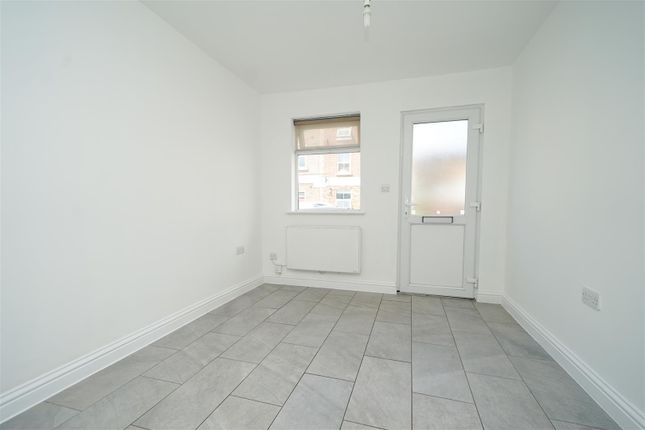 55, Lake Street, Leighton Buzzard photo 2