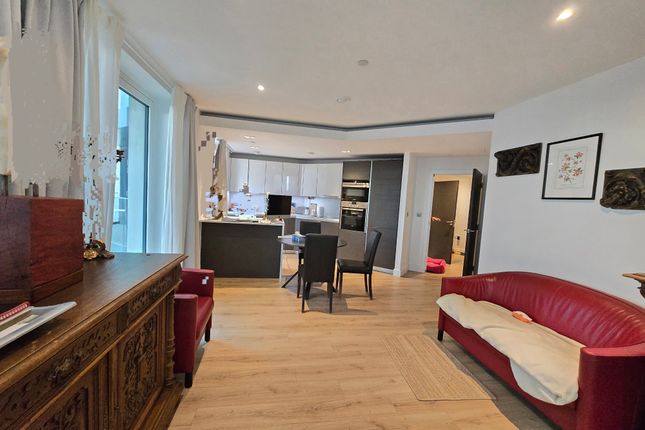 Flat 48, Marquis House, Beadon Road, London photo 2
