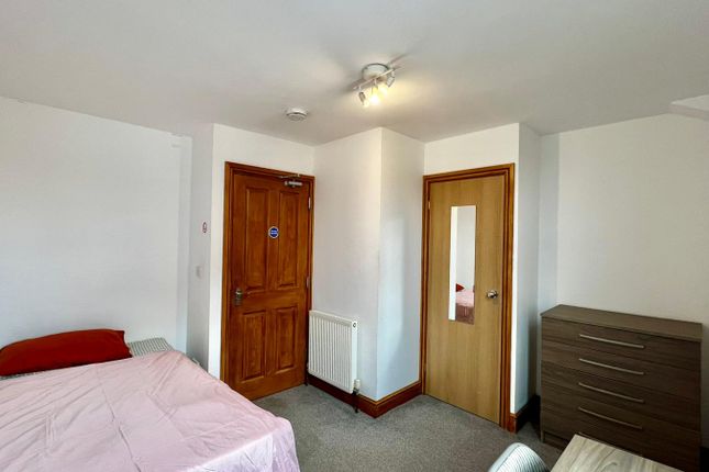 1-bed house on 108, Tiverton Road, Birmingham, £50/mo
