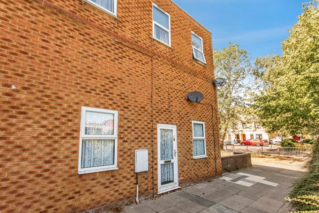 1 Bedroom Flat in SS3 9UU
