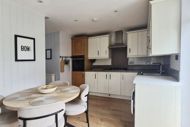Lake View, Grange Lane, Maidstone photo 3