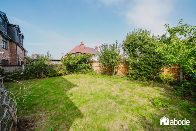 24, Little Crosby Road, Liverpool photo 4