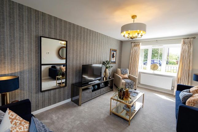 8, Long Meadow, Redhills, Exeter photo 4