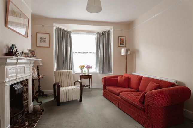 1, Deerings Road, Reigate photo 2