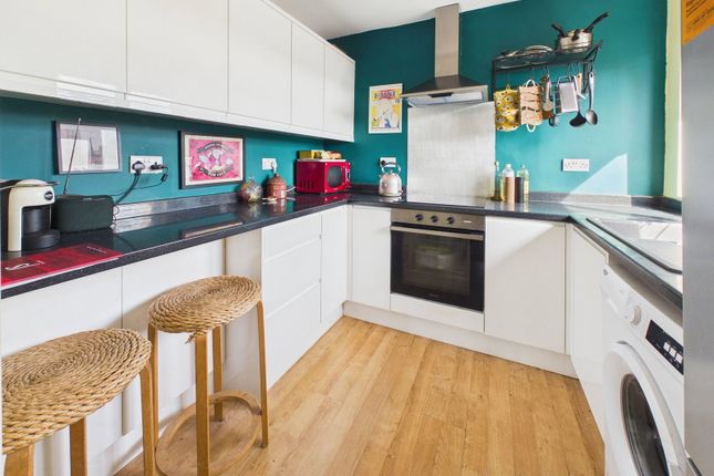 10, Corbyn Crescent, Shoreham-by-sea photo 4