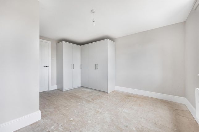 205B, Henley Road, Reading photo 5