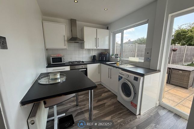 Ockelford Avenue, Chelmsford photo 4