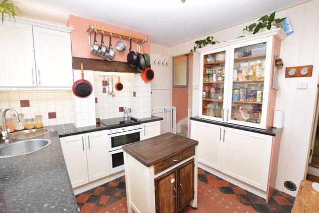 Cottage for sale in Lower Eashing, Godalming