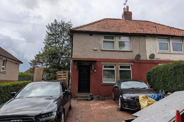 3-bed semi-detached on 15, Green Mount Road, Bradford, £100,000