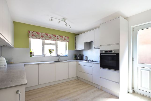 8a, Chase Avenue, Cheltenham photo 3
