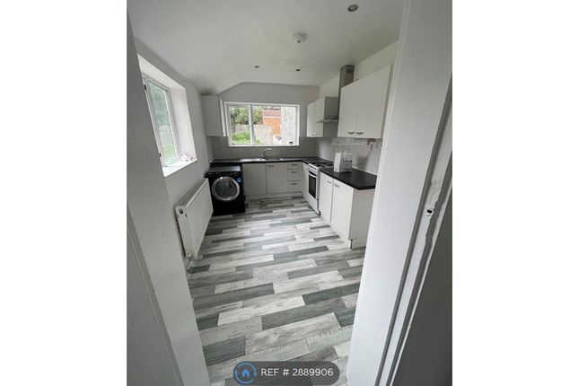 St Winifreds Avenue, Luton photo 3