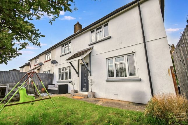 3-bed semi-detached on 8, Knights Way, Dover, £290,000