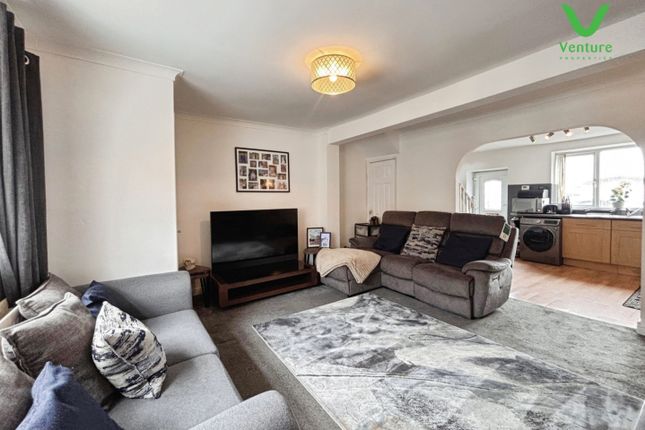 18, Mount Pleasant, Stanley, Crook photo 3