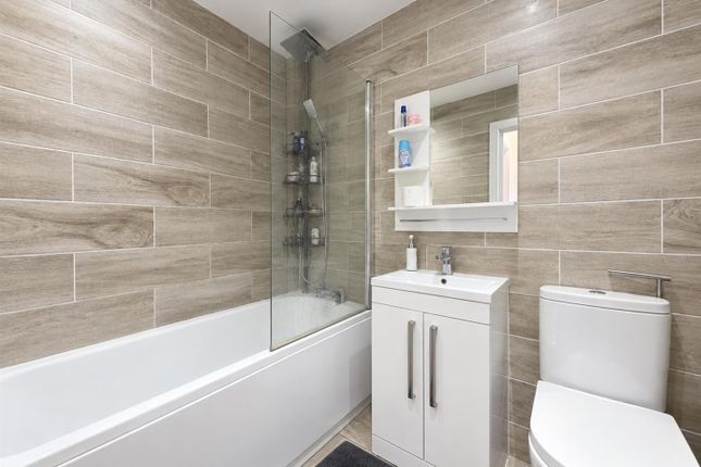 100 Shaw Heath, Stockport photo 5
