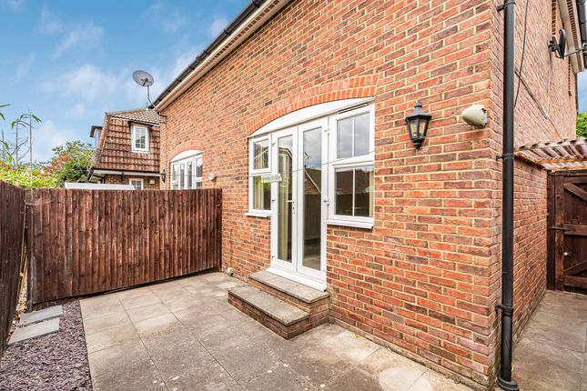 1a Ottways Avenue, Ashtead photo 4