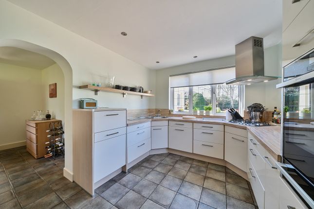Highwood, Shappen Hill Lane, Ringwood photo 3