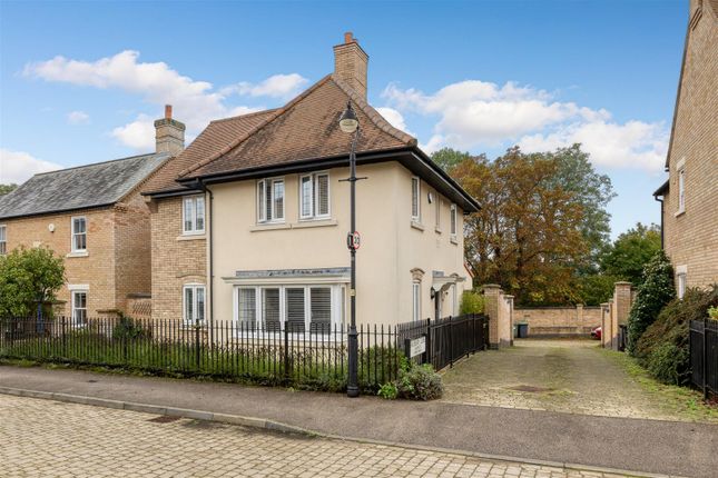 Detached house for sale in Salisbury Close, Fairfield
