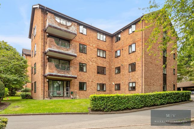 Campion Close 38 MV-18.Jpg