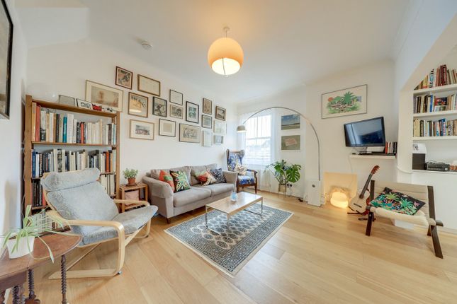 Thumbnail Flat for sale in Perry Rise, Forest Hill, London