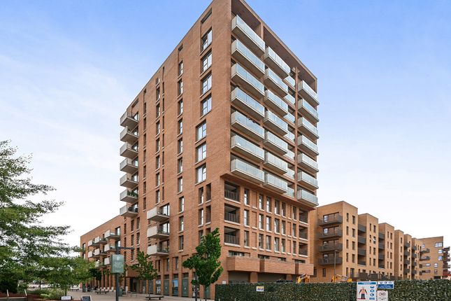 Flat 8,, Woodlark Apartments, London photo 2