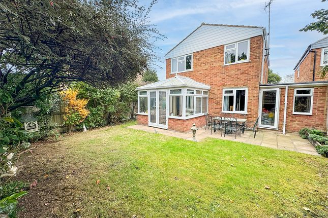 14, Hillview, Bicknacre photo 2