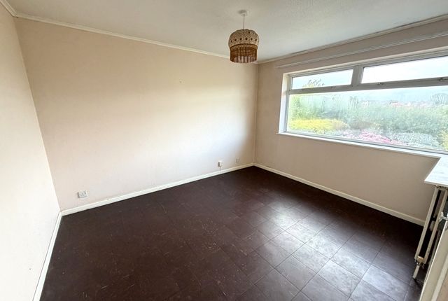 63, Woodbury Way Devon, Axminster photo 4