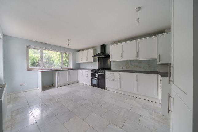 47, Roman Way, Reading photo 4