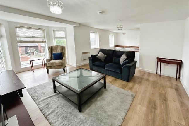 Apartment 9, Queens Court, 10, Queen Street, Liverpool photo 2