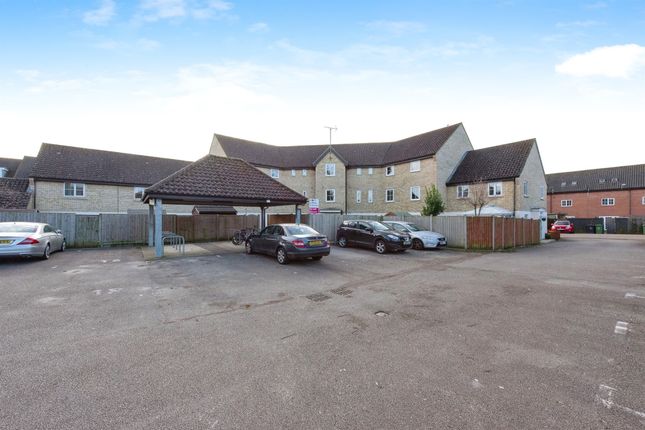 Flat for sale in Spindle Drive, Thetford