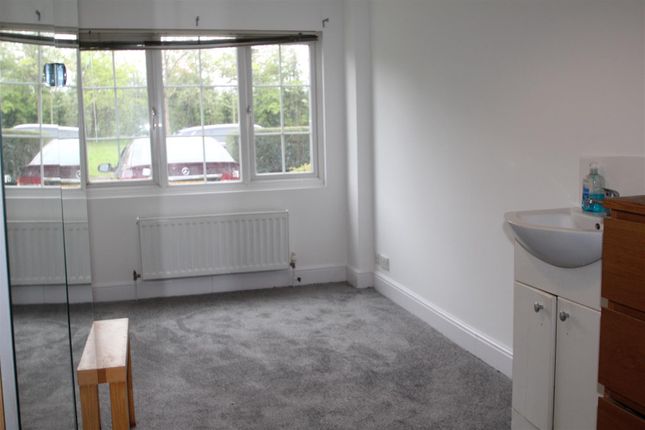 Room to rent in Crawley Drive, Hemel Hempstead