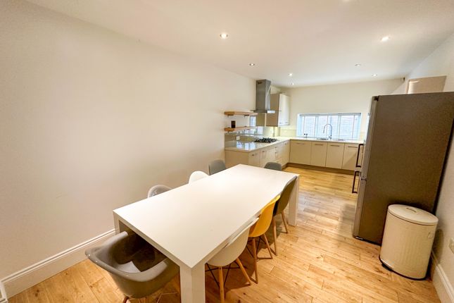 Kitchen-Diner