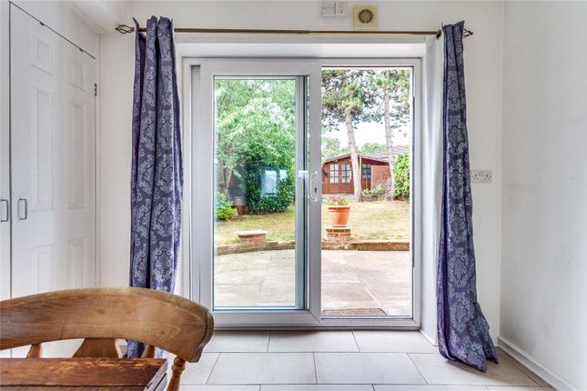 102, Vicarage Road, Oxfordshire photo 4